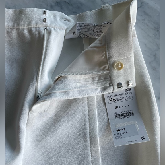 Zara Shorts - Picture 3 of 6